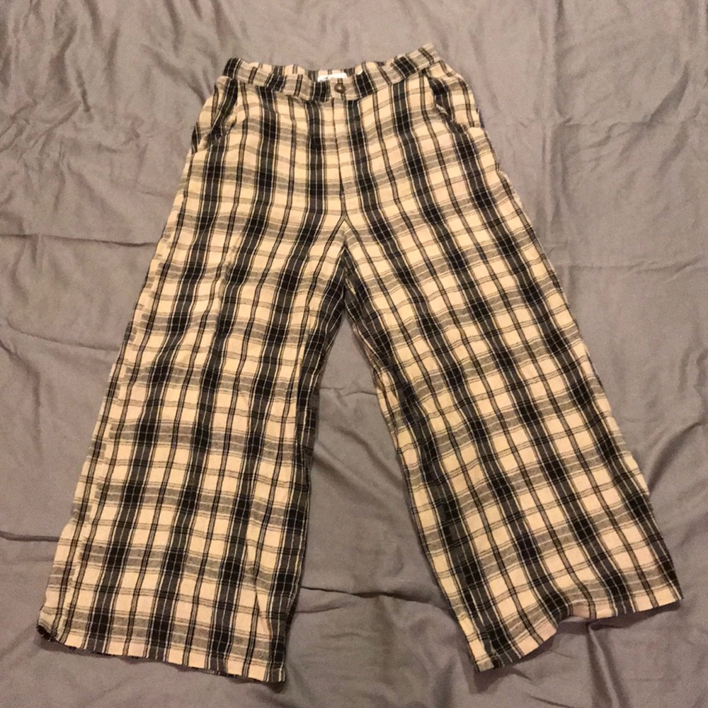 Hollister high rise trousers